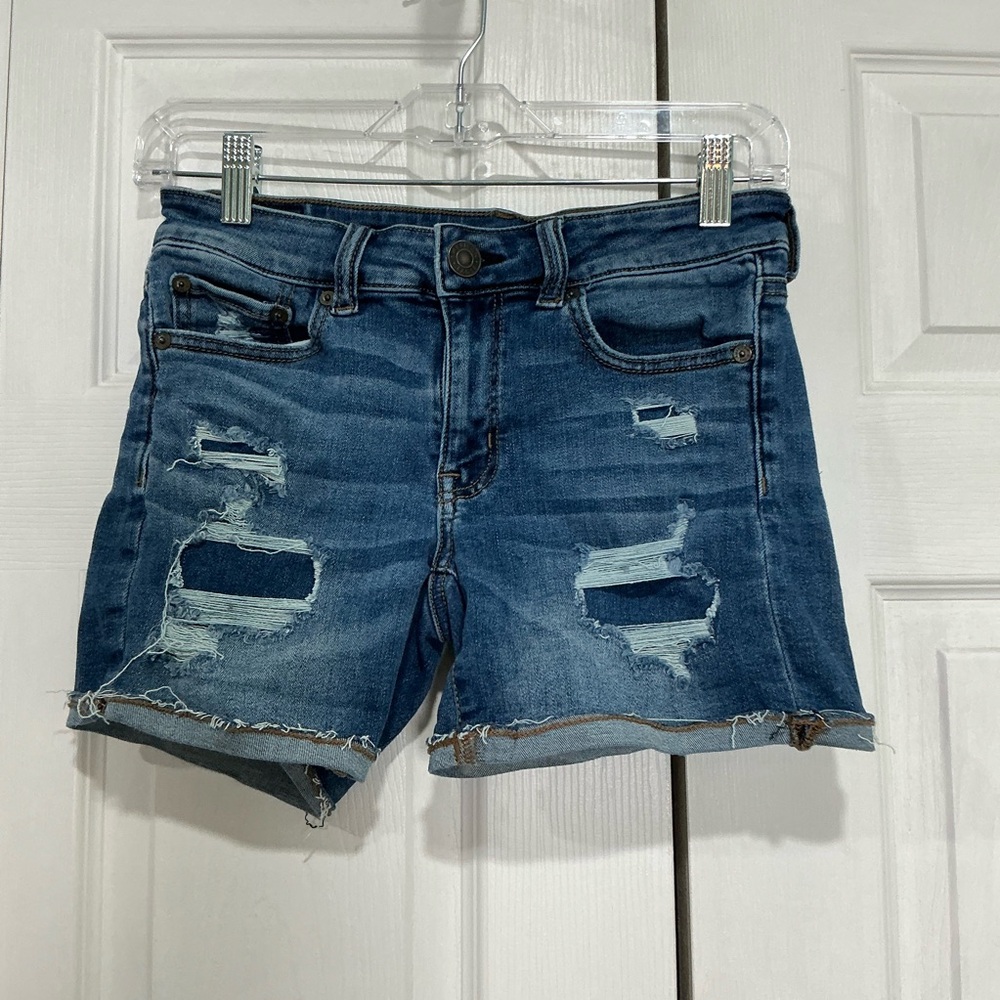 🩷 American Eagle Outfitters Blue Distressed Denim Jean Shorts - Size 2